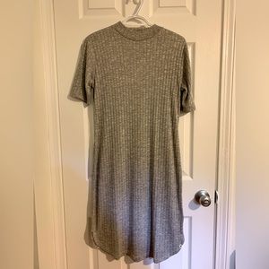 NWT Roots Charlotte Mock Neck Dress Size Medium